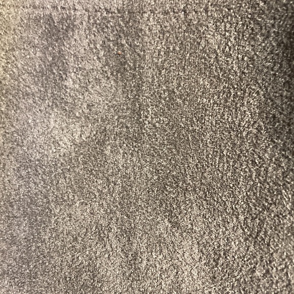 Andrew Marc XL Taupe Faux suede 90% polyester 10% Spandex Inseam 28” NWOT - Picture 6 of 6